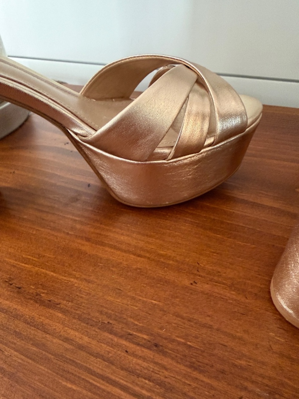 Shultz Keefa Metallic Gold Platform Sandals with Ankle Strap - Picture 6 of 8